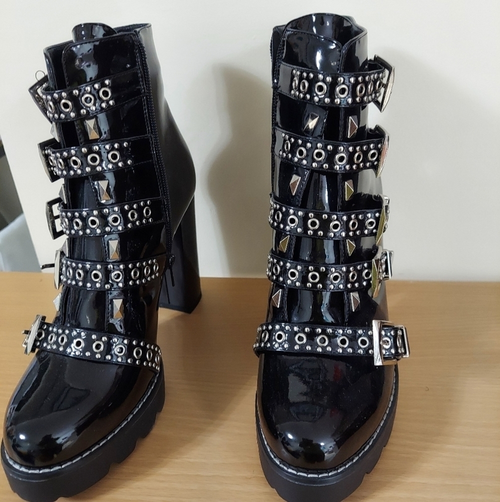 Azalea Wang studded chunky heel ankle boot